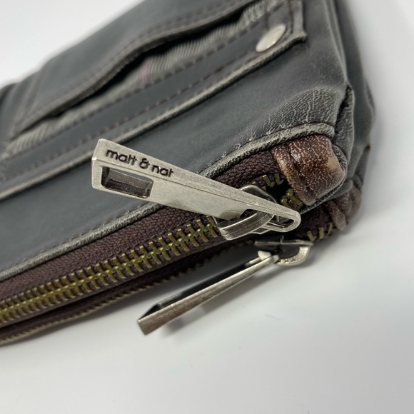 Matt & Nat Vegan Leather Foldover Clutch - Picture 5 of 12